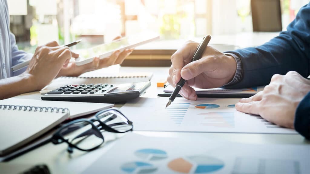 Cave aménagée CAV'BOX® propre et sécurisée qui augmente la valeur d'un bien immobilier et sa rentabilité locative.